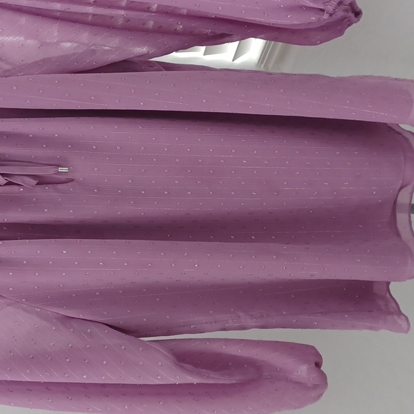 White House Black Market Blouse - Picture 12 of 13